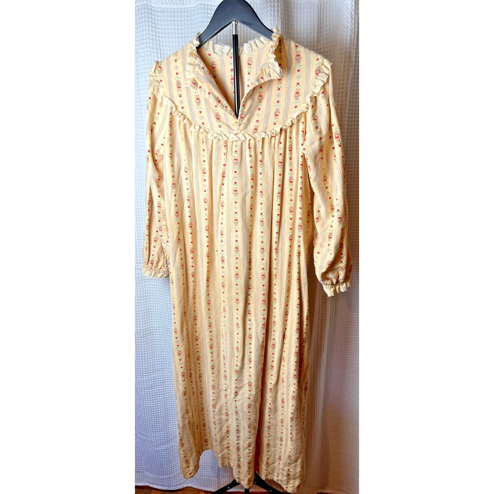 Vintage Teddy Bear Flannel Nightgown Tyrolean Stripe Lace Trim Maxi no tags